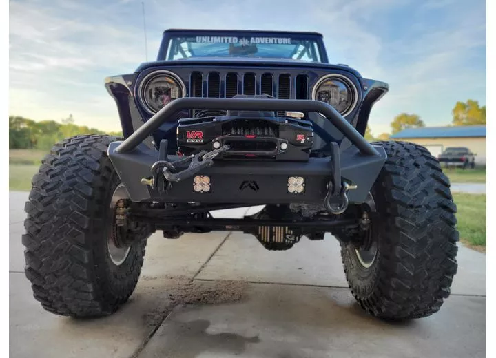 Fab Fours Inc. 97-06 wrangler premium stubby front bumper with pre-runer